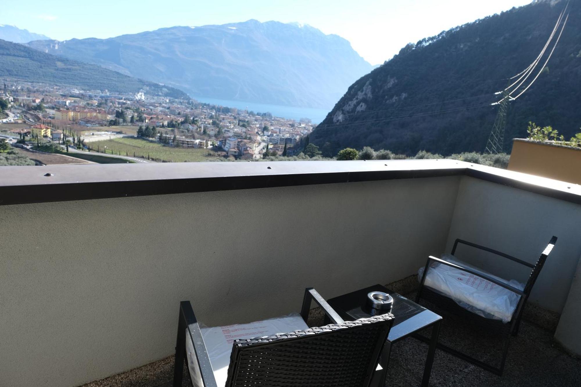 Casa Segantini - Panorama Pool Apartment Gavazzo Nuova Eksteriør billede